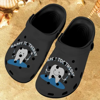 Cute Zobu Sieviešu Sandales Iekštelpu un Āra Caurumu Kurpes Elpojošs Vasaras Pāris Beach Slaidi Meitenēm Zobu Zapatos Mujer 2023