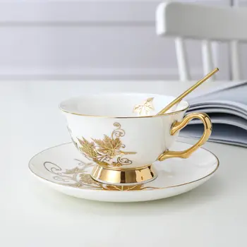 Kafijas Tase Uzstādīt Keramikas angļu Pēcpusdienas Tēja Cup Kaulu Ķīna Zelta Ziedu Tējas Tase Eiropas Stila turku Kafijas Tasi ar Paplāti