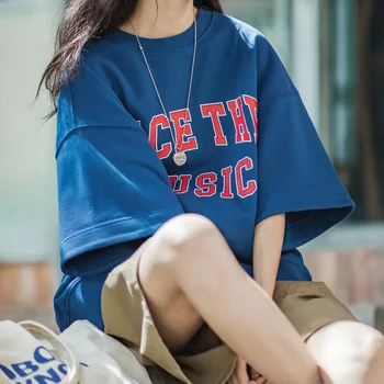 Maden Sieviešu Vēstule Iespiests Zilā krāsā ar Īsām Piedurknēm T-Krekls 90s Vintage Akadēmiskā Lielgabarīta Tee Gadījuma Modes Y2k Streetwear Topi